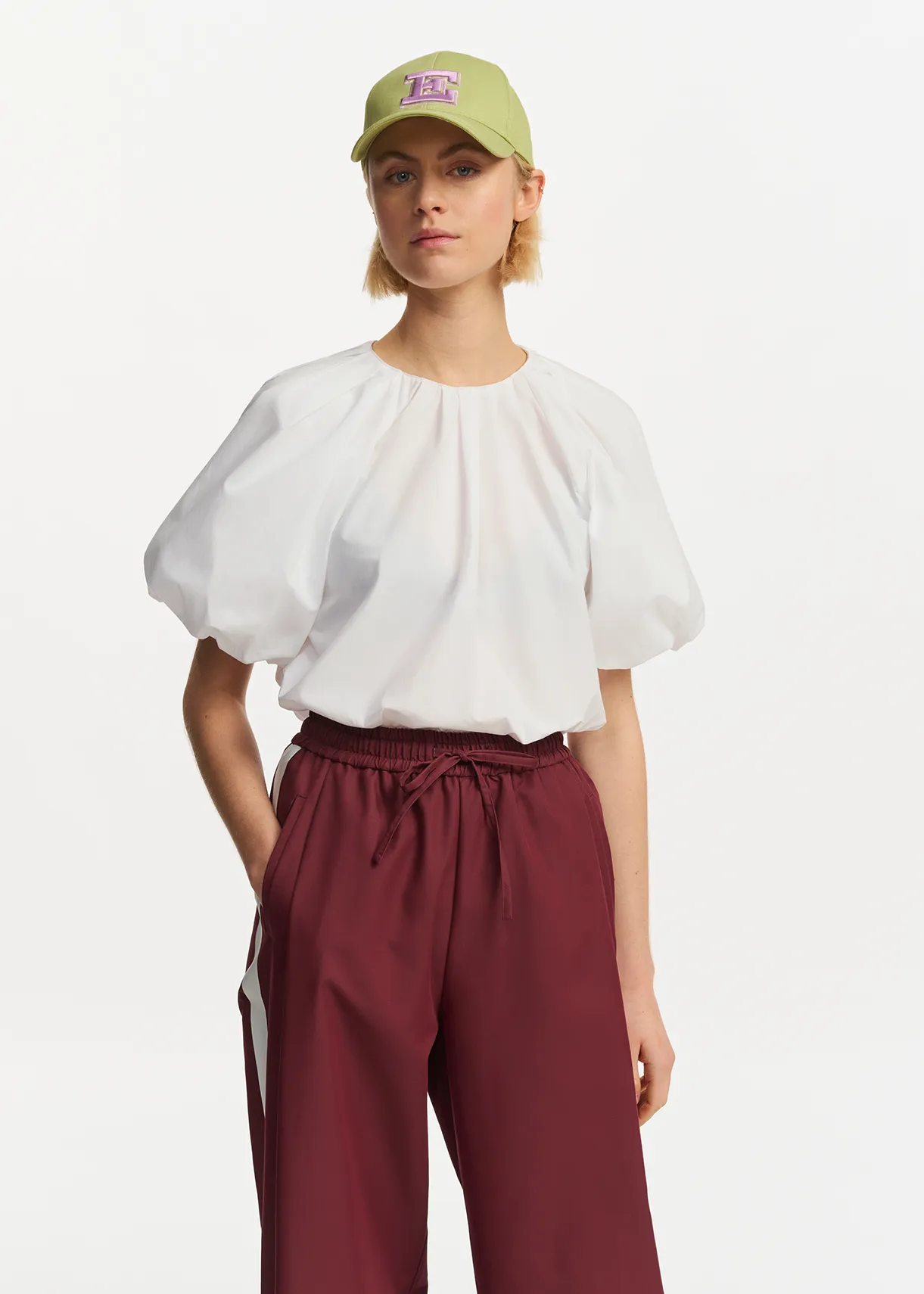 White cotton top with puffed sleeves