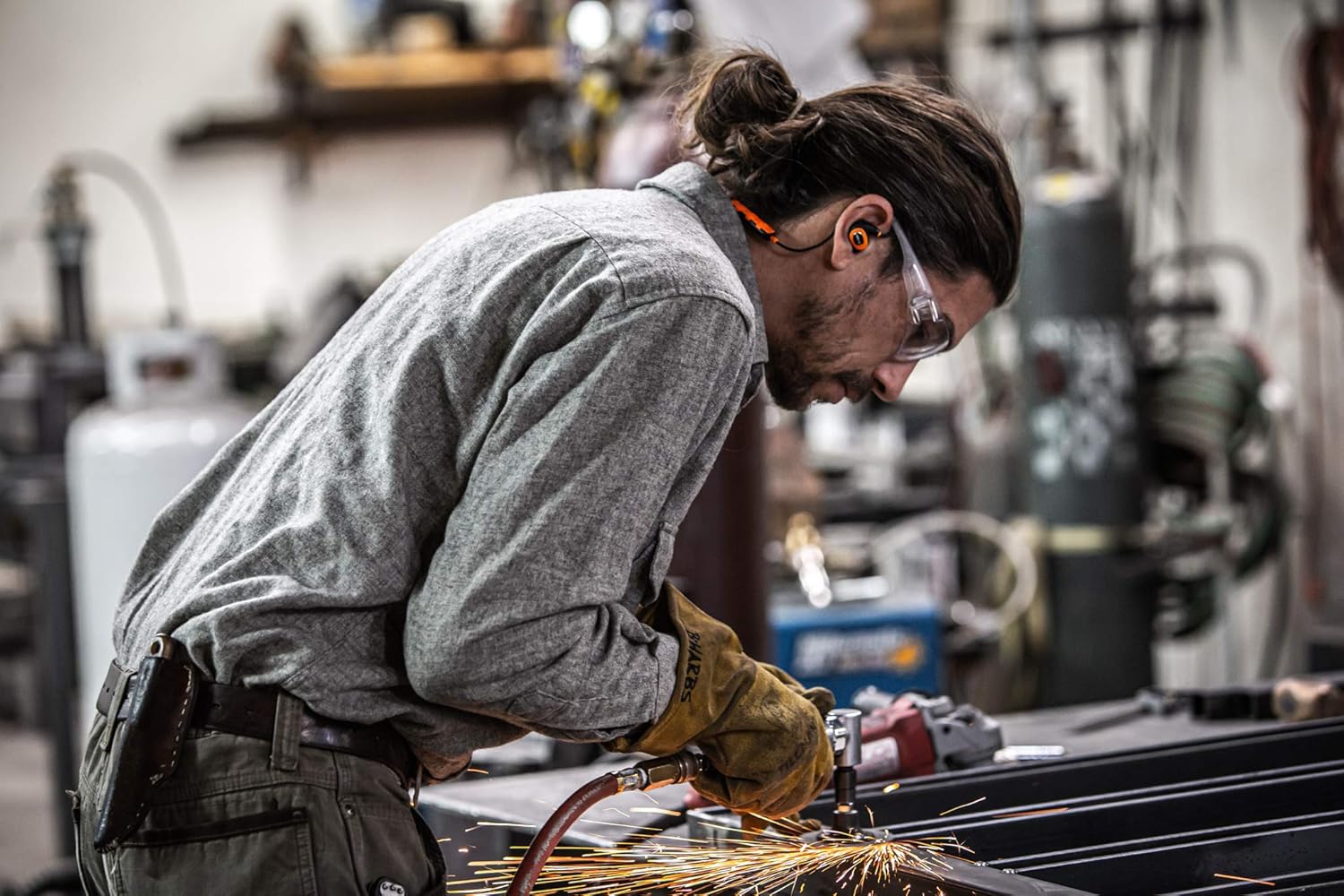 ISOtunes PRO 2.0 Bluetooth Earplug Headphones, 27 dB Noise Reduction Rating, 16+ Hour Battery, IP67 Durability, Noise Cancelling Mic, OSHA Compliant Professional Hearing Protector (Matte Black)