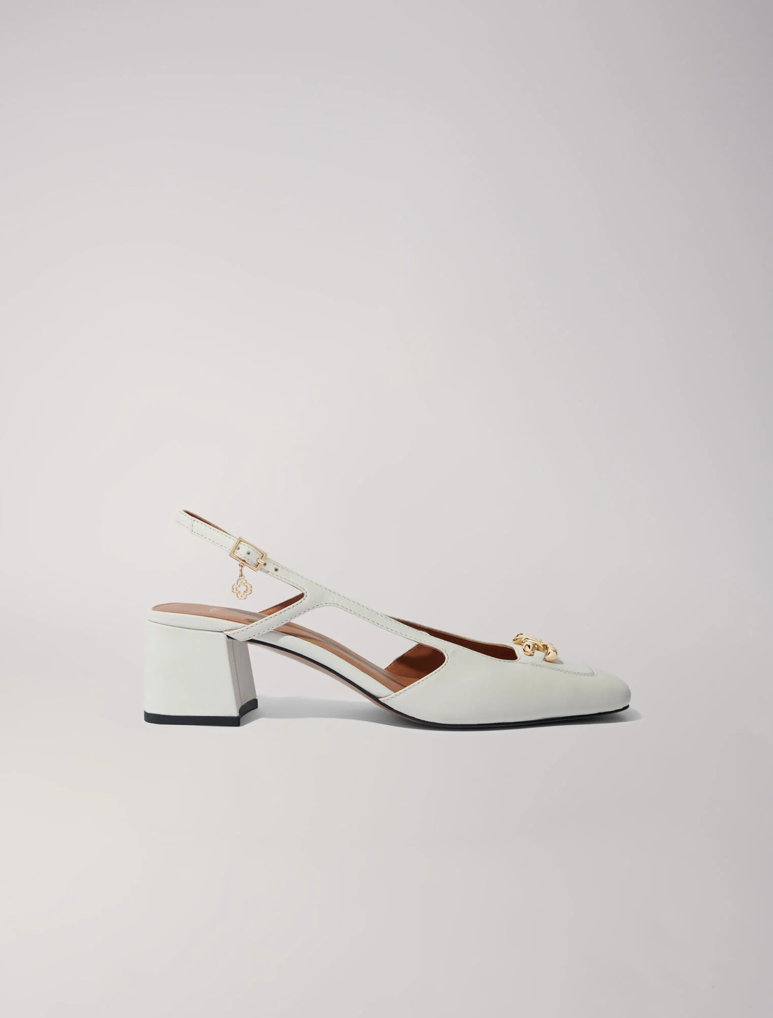 Square-toe leather pumps