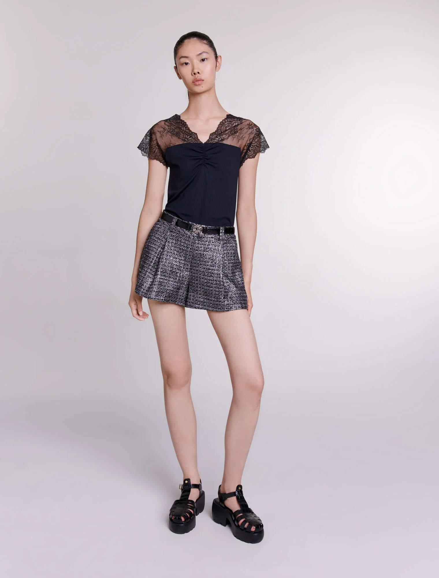 Jersey top with lace trim