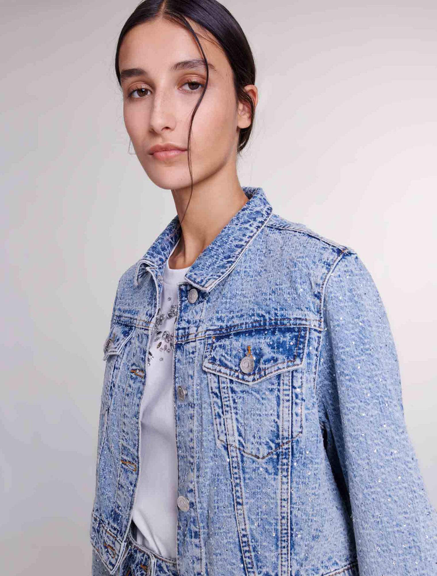 Cropped denim jacket