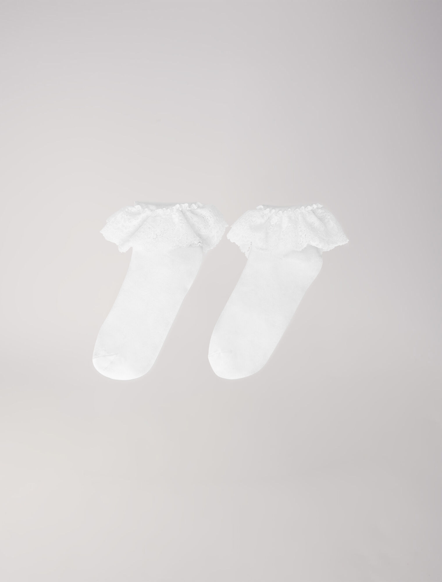 Lace frill socks