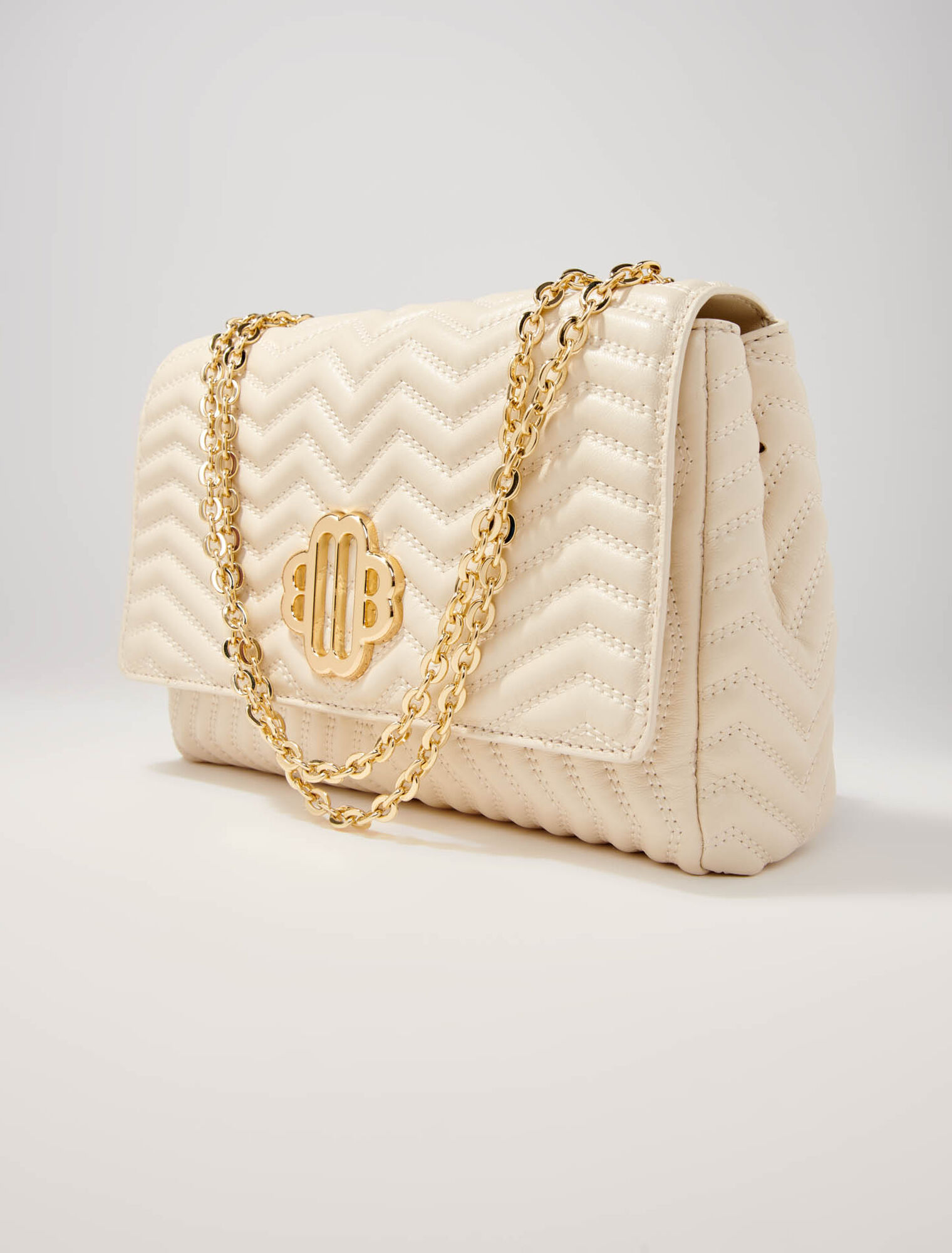 Leather bag with chain strap