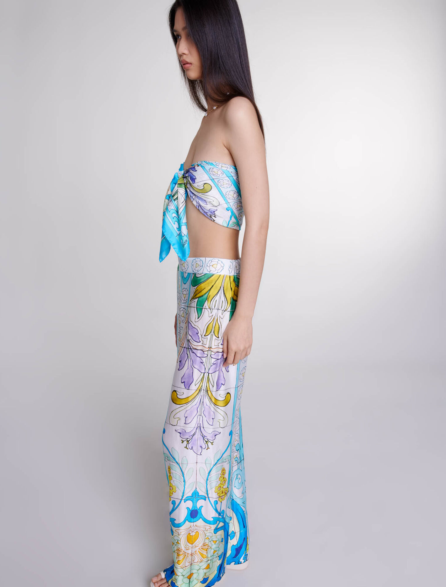 Patterned satin-effect trousers