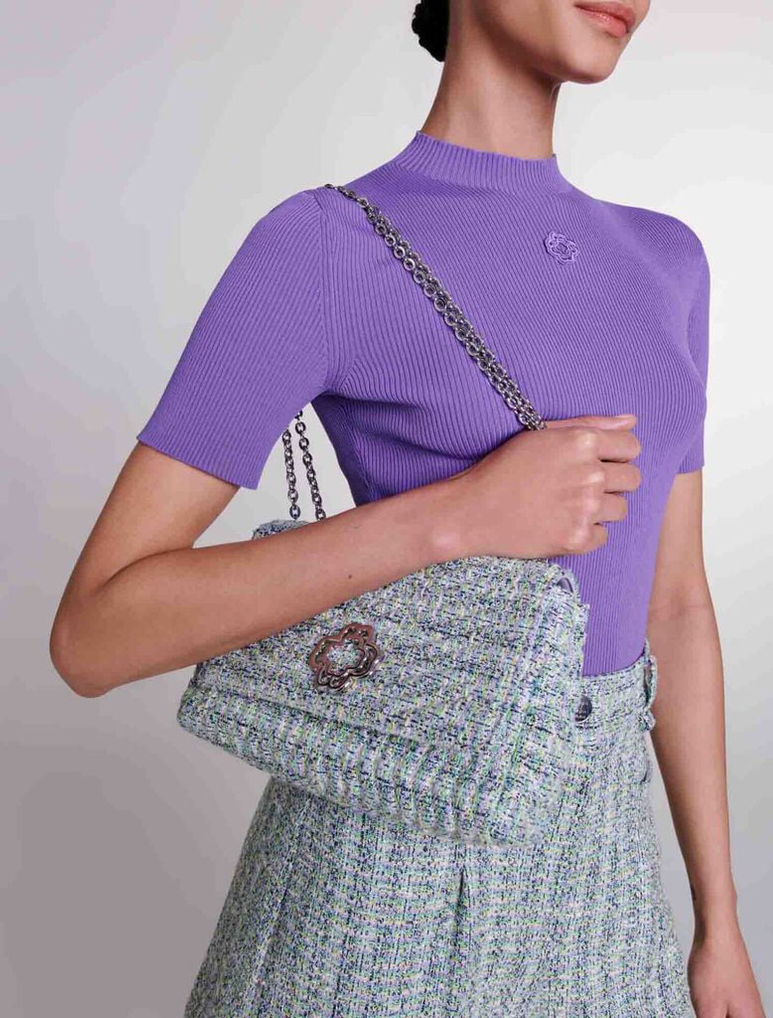 Clover bag with tweed chains