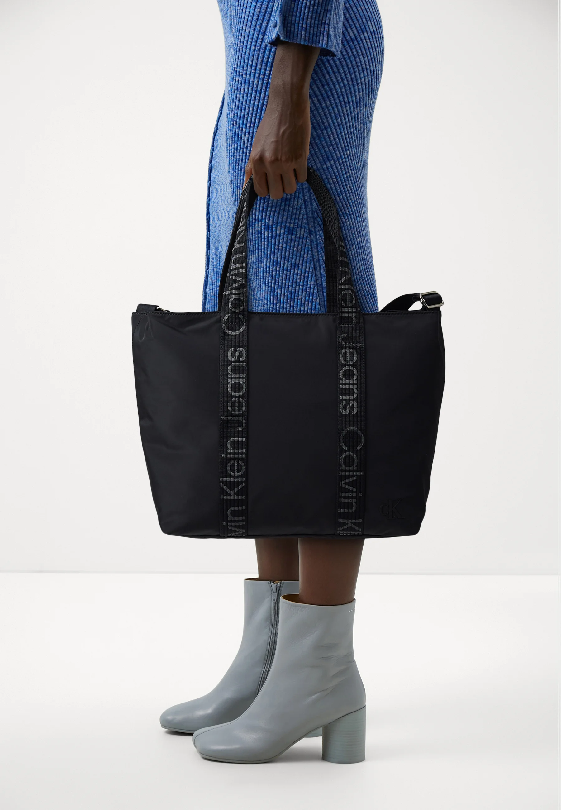 Calvin Klein Jeans ULTRALIGHT - Shopping bag