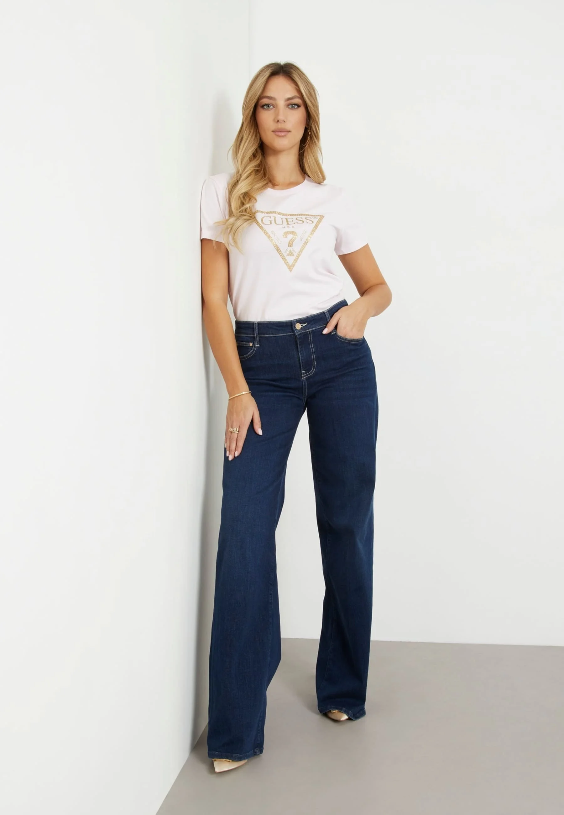 Guess TRIANGLE - T-shirt con stampa