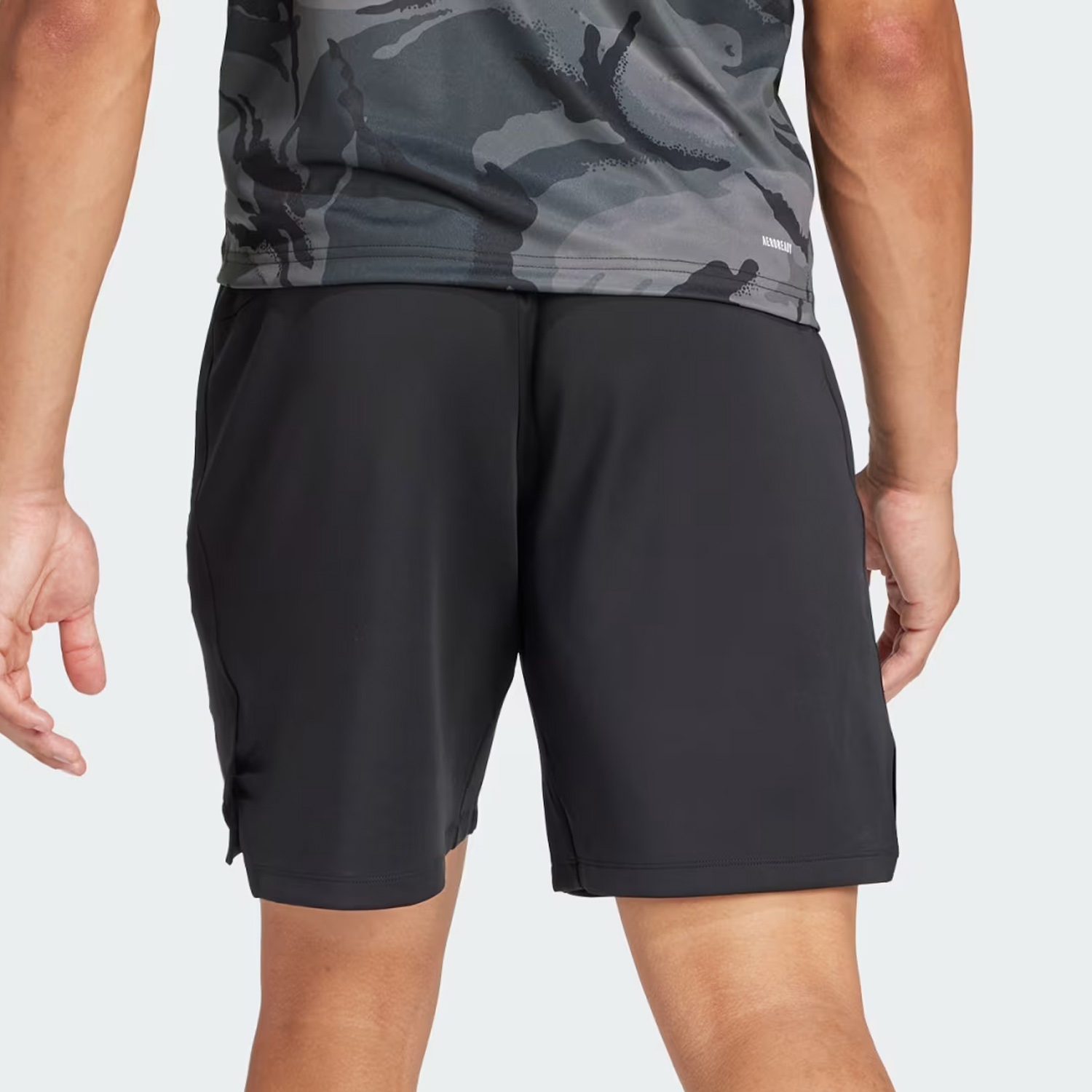 adidas Knit Logo 5in Pantaloncini Black/White