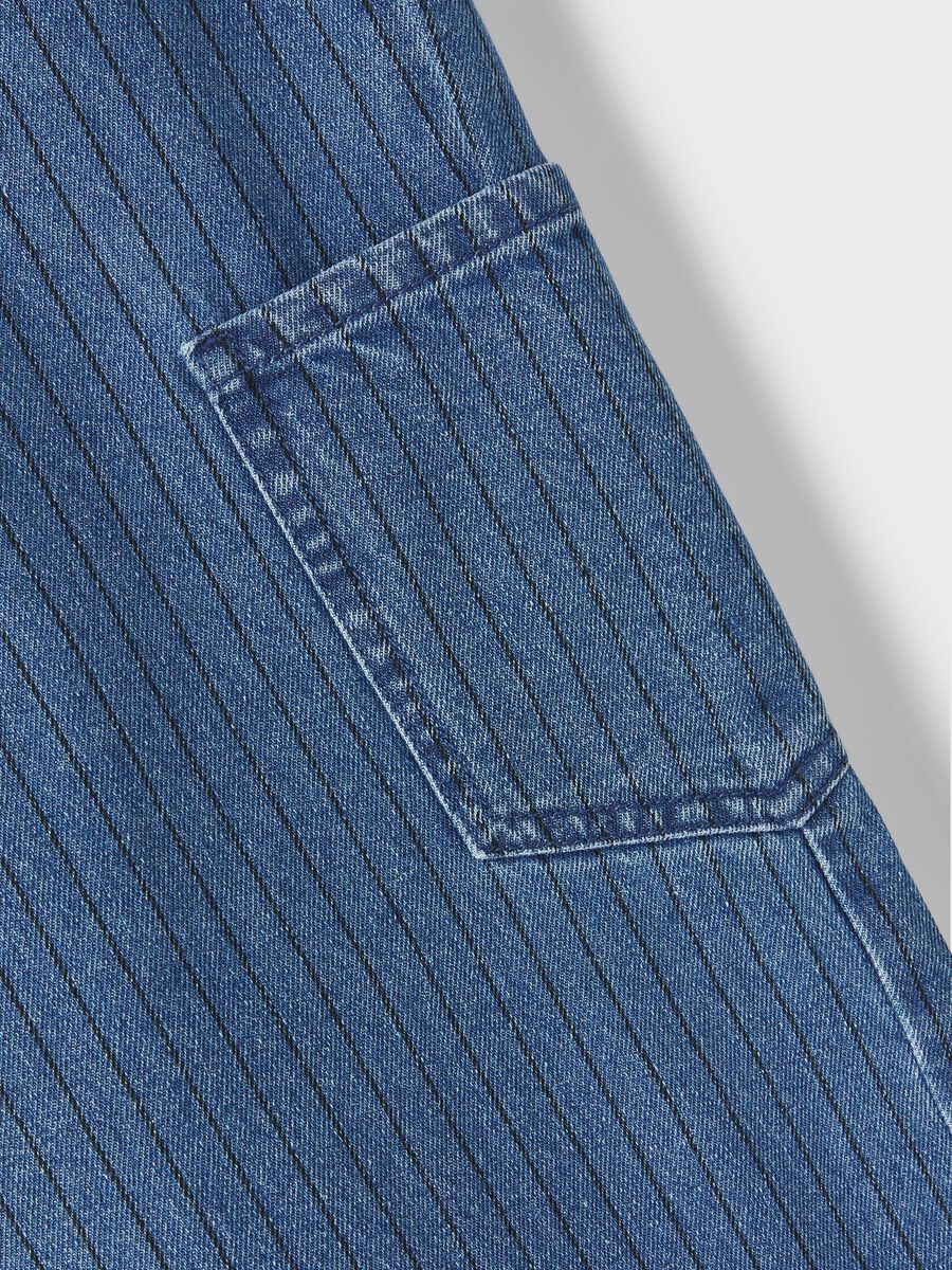 WIDE-LEG CARGO JEANS