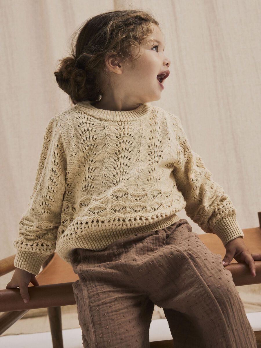 LANGE MOUWEN GEBREIDE TRUI