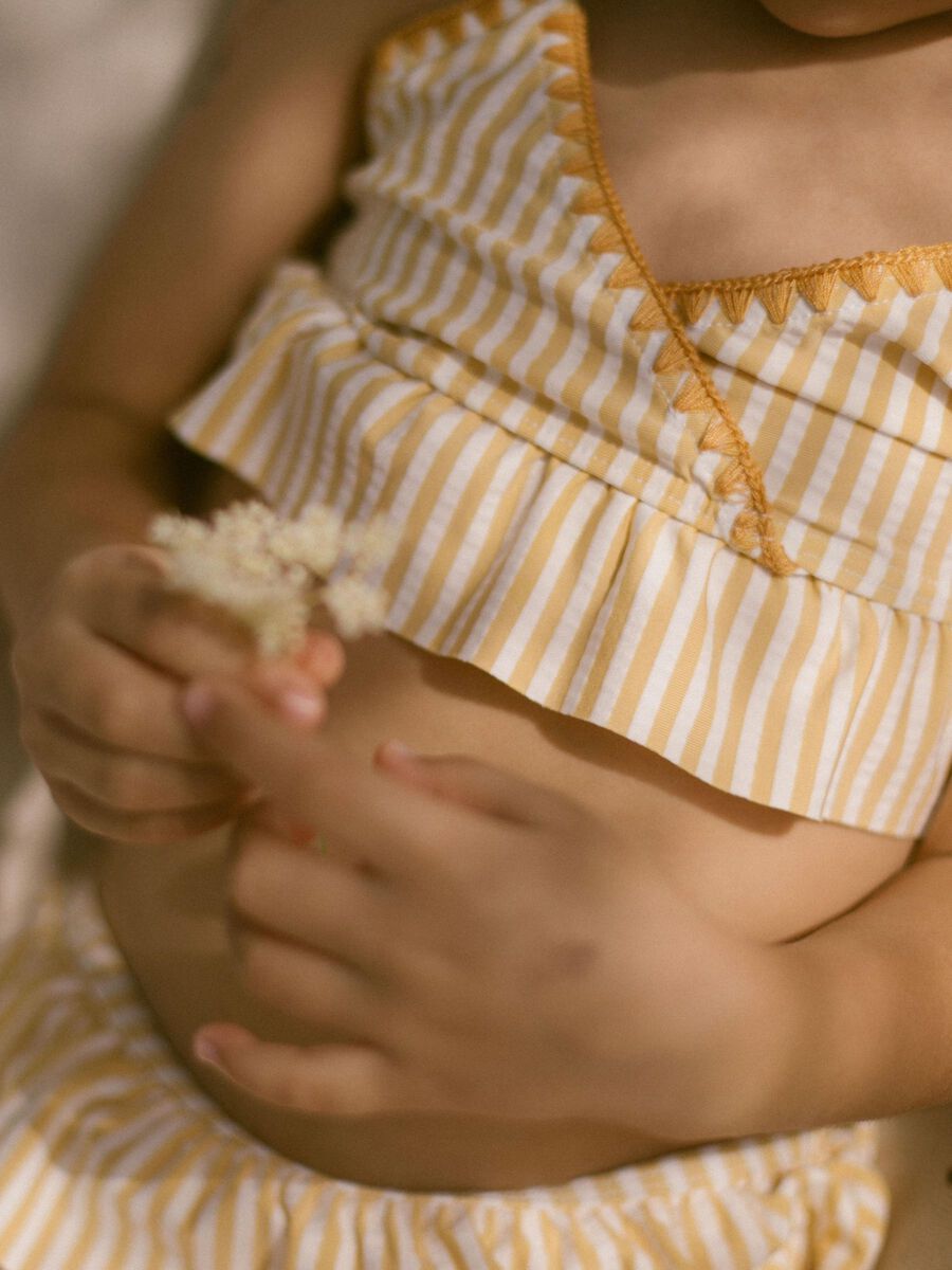 GEKRUISTE ACHTERKANT BIKINI