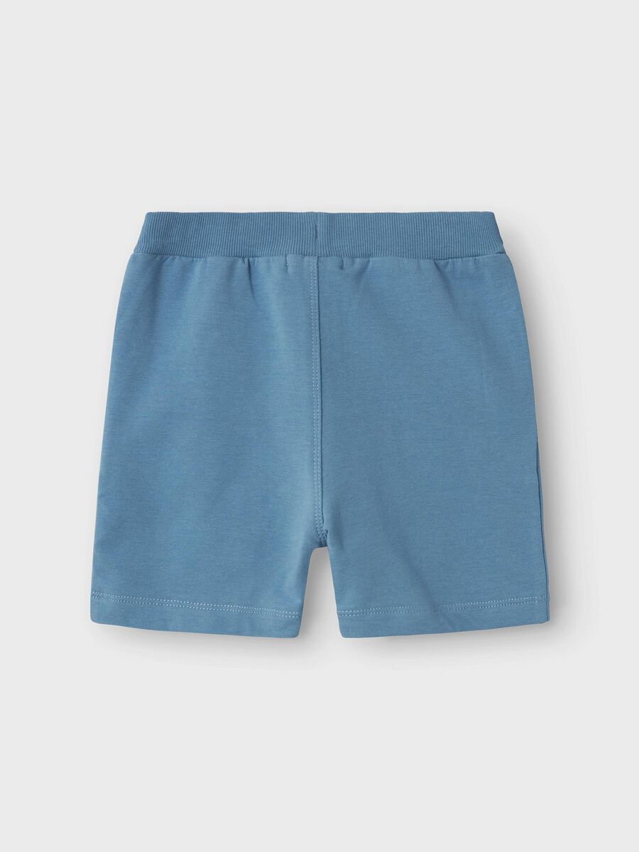 REGULAR FIT SHORTS