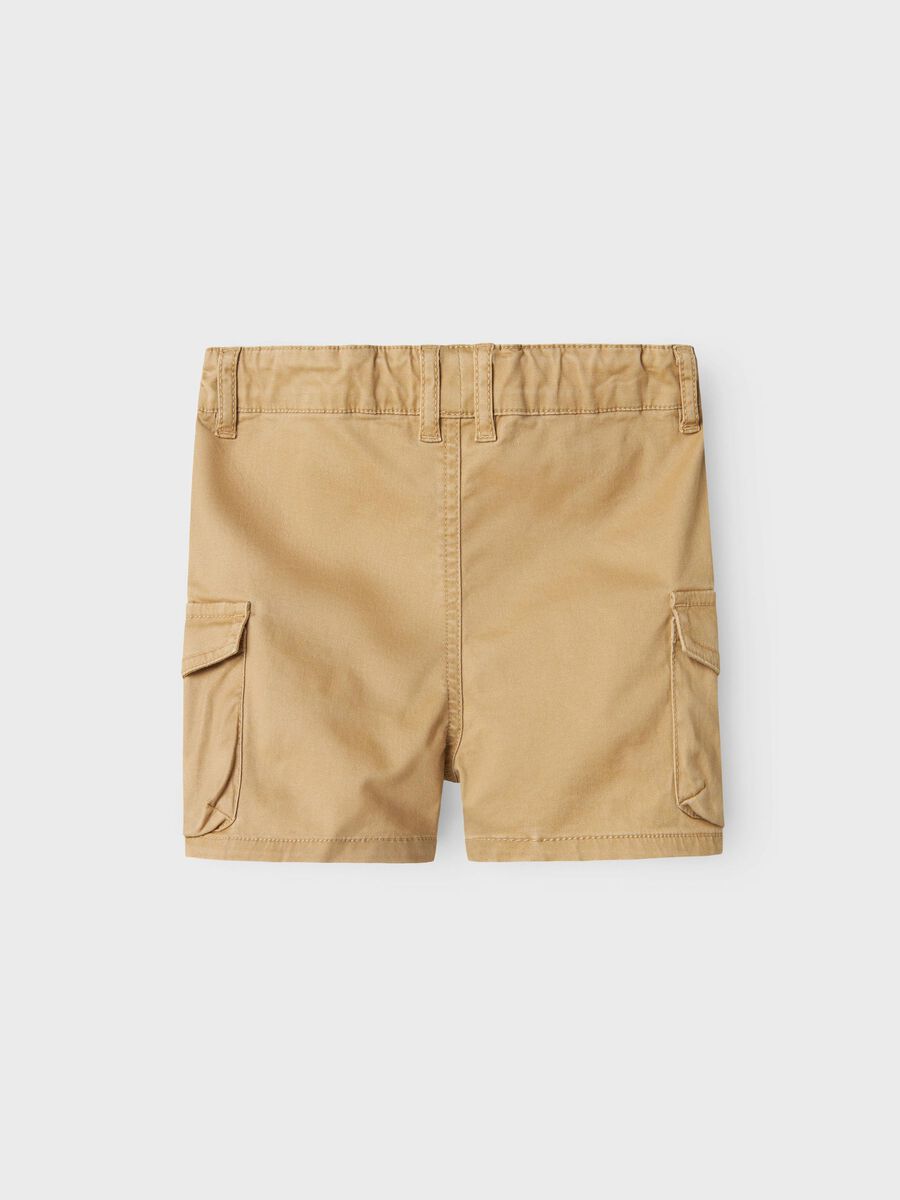 BAGGY FIT CARGO SHORT