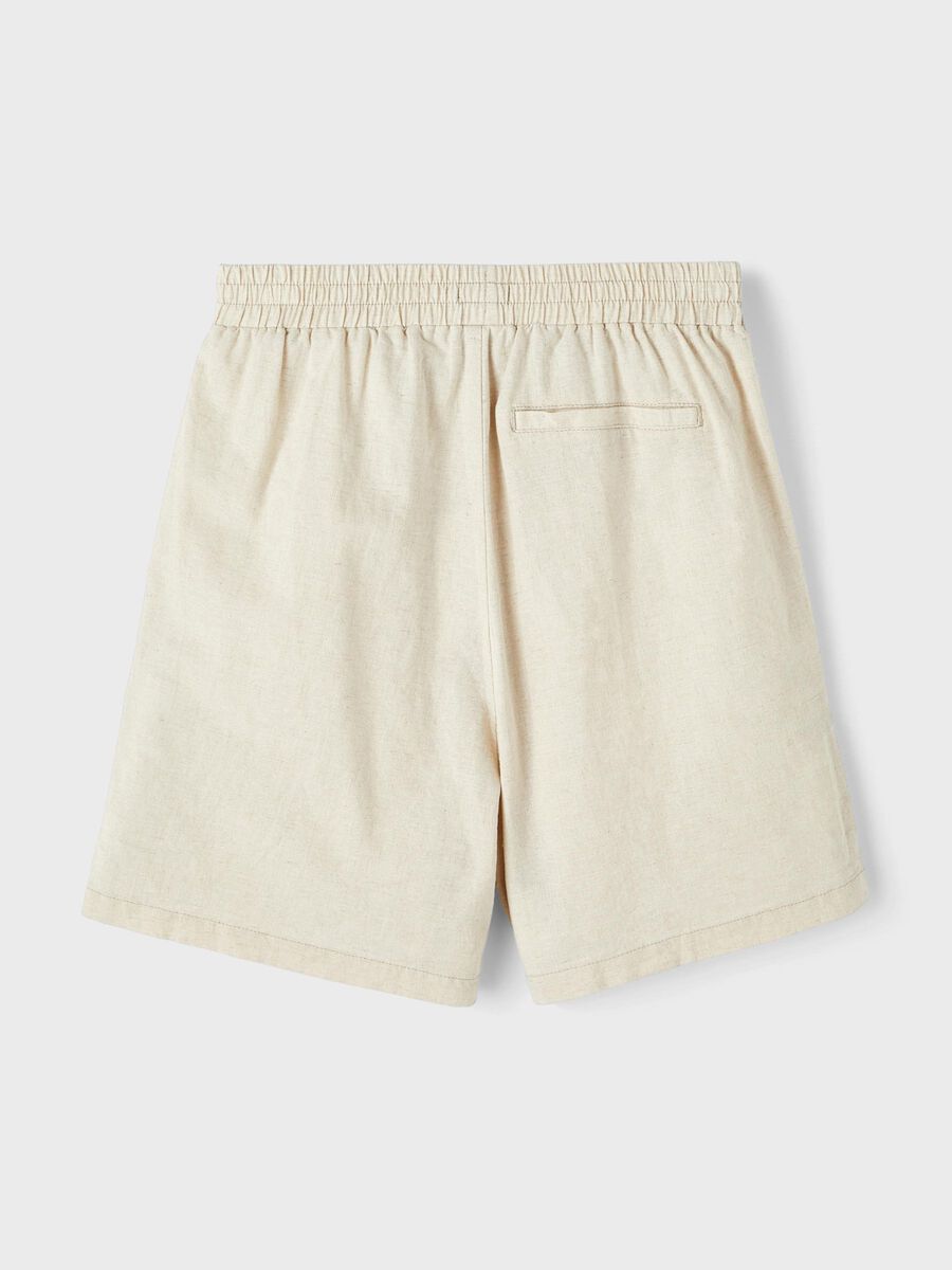 REGULAR FIT SHORTS