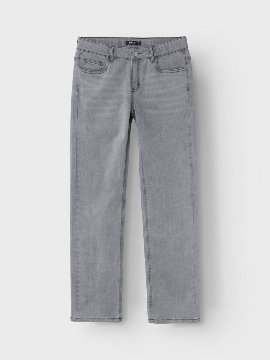 LOW-WAIST STRAIGHT LEG JEANS
