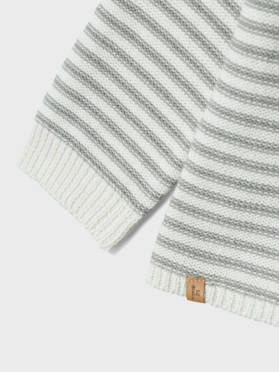 LANGE MOUWEN GEBREIDE TRUI