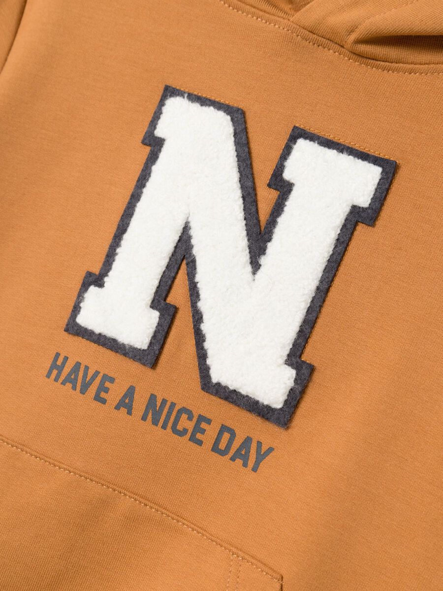 REGULAR FIT SWEATSHIRT