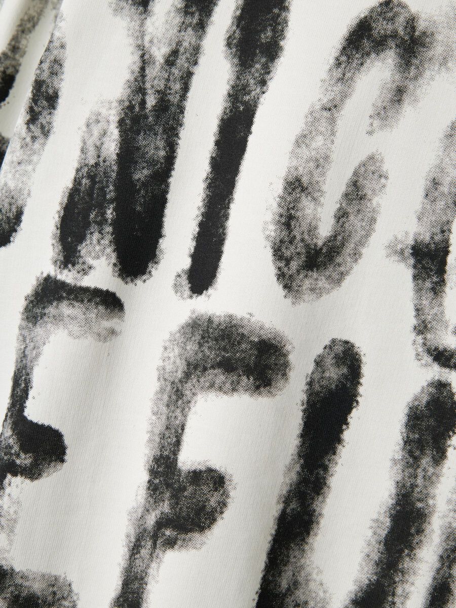 LOOSE FIT SWEATSHIRT