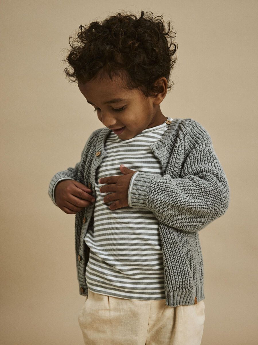 SLIM FIT TOP MET LANGE MOUWEN