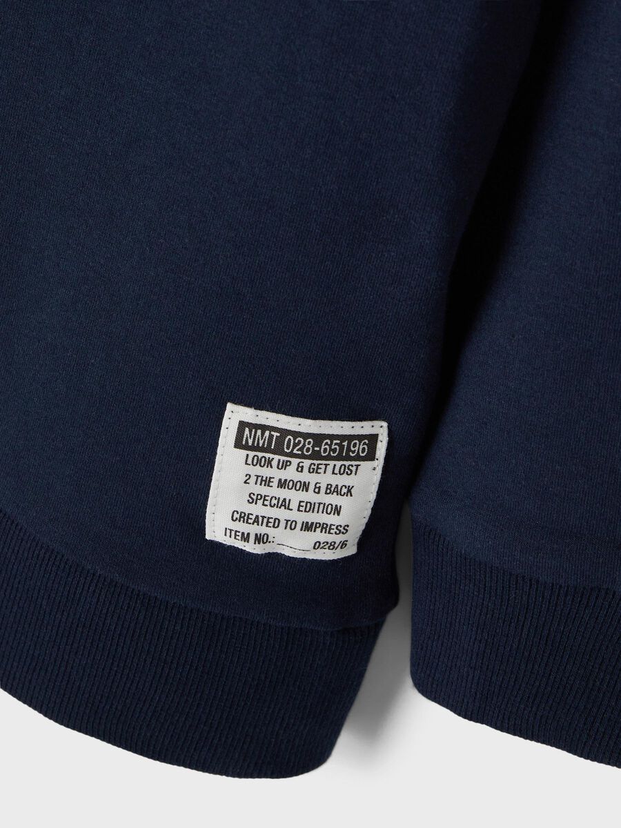 CREW-NECK SWEATSHIRT