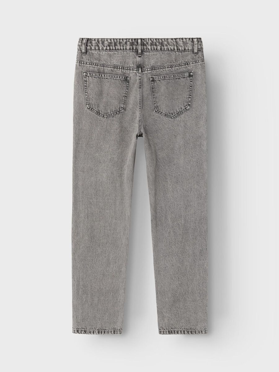 STRAIGHT LEG JEANS