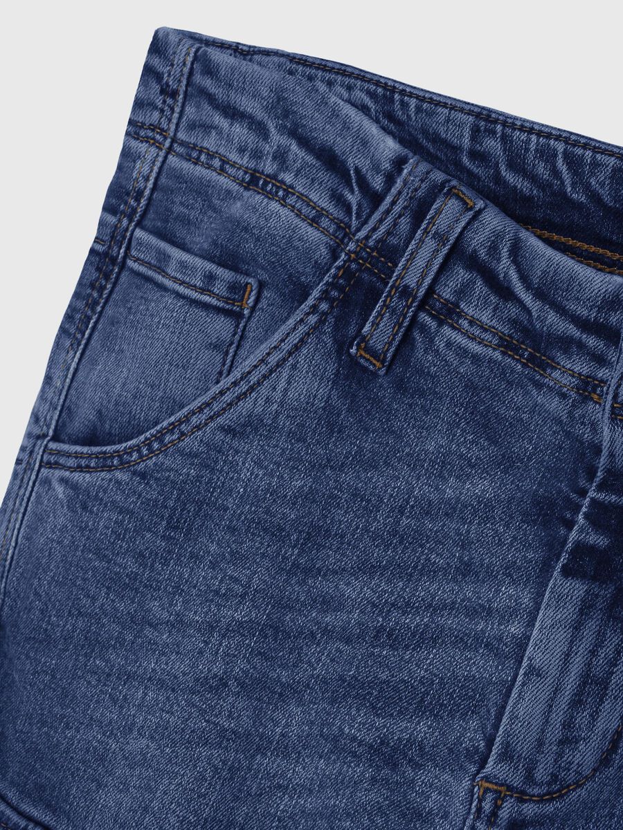 REGULAR FIT CARGO JEANS