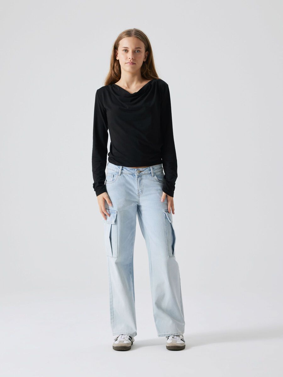 LOW-WAIST WIDE-LEG CARGO JEANS