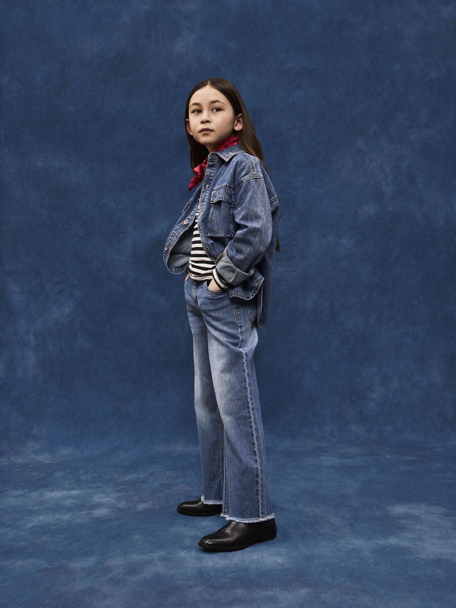 SLIM FIT TOP MET LANGE MOUWEN