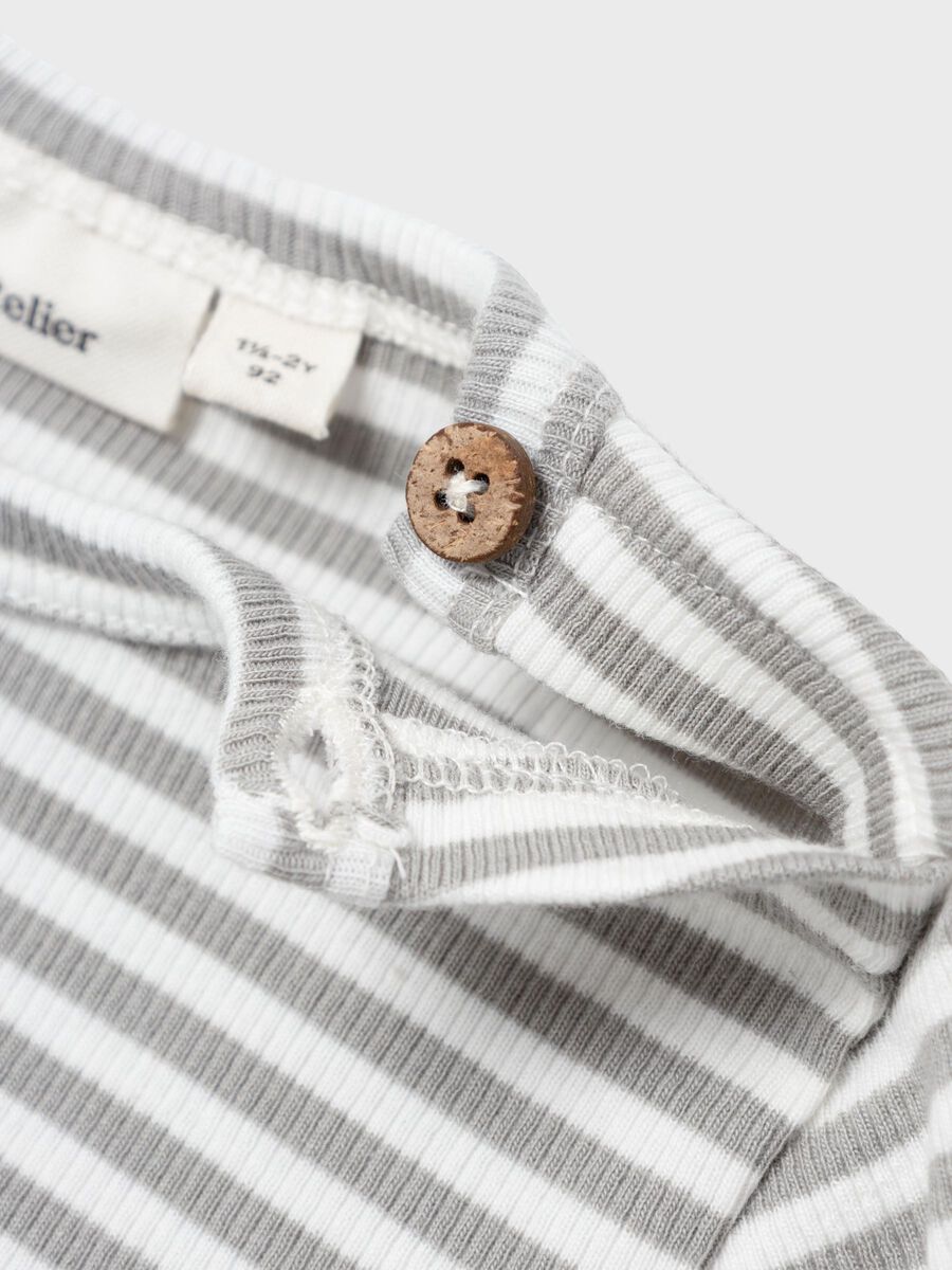 SLIM FIT TOP MET LANGE MOUWEN