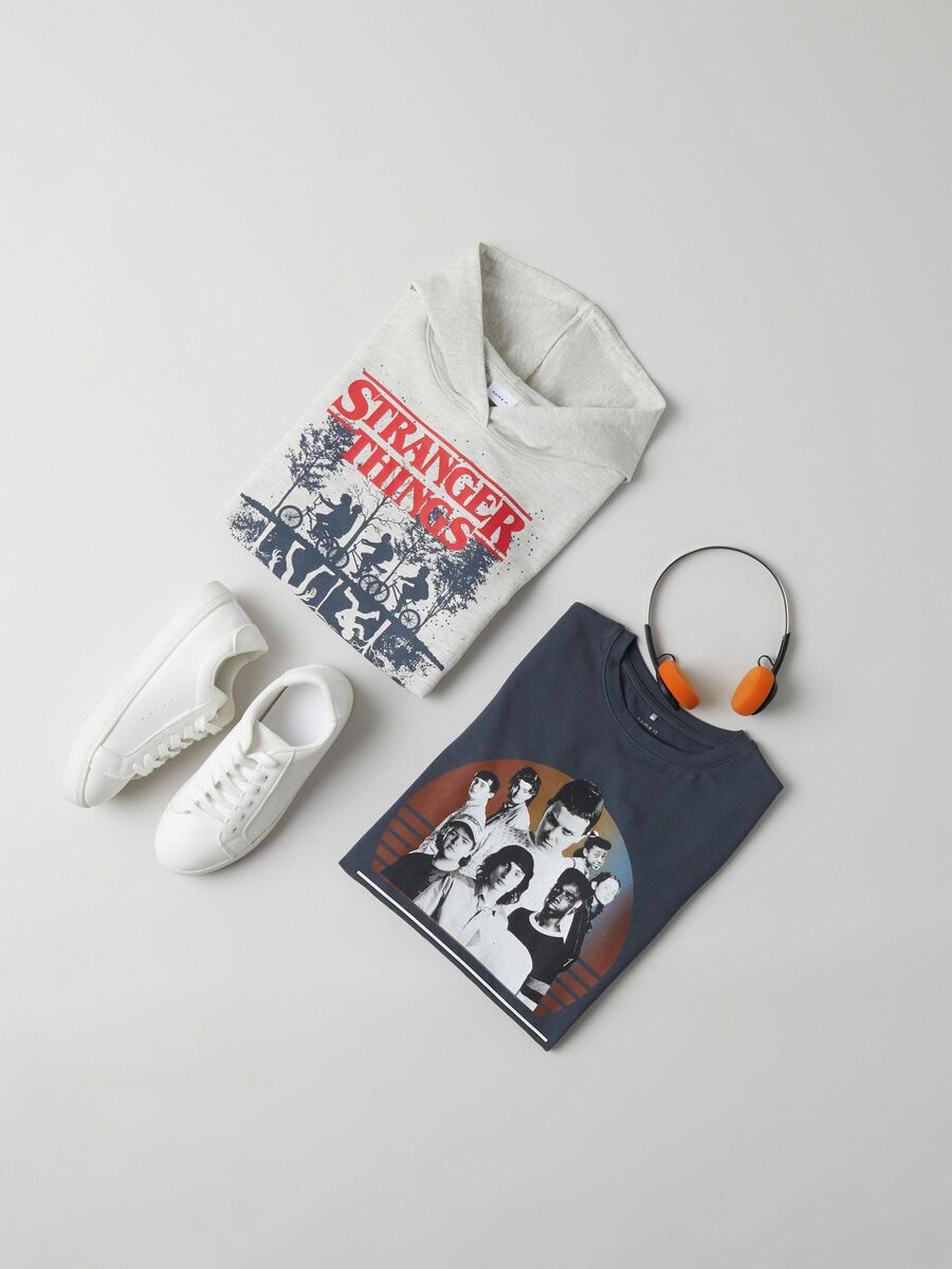 STRANGER THINGS SWEATSHIRT