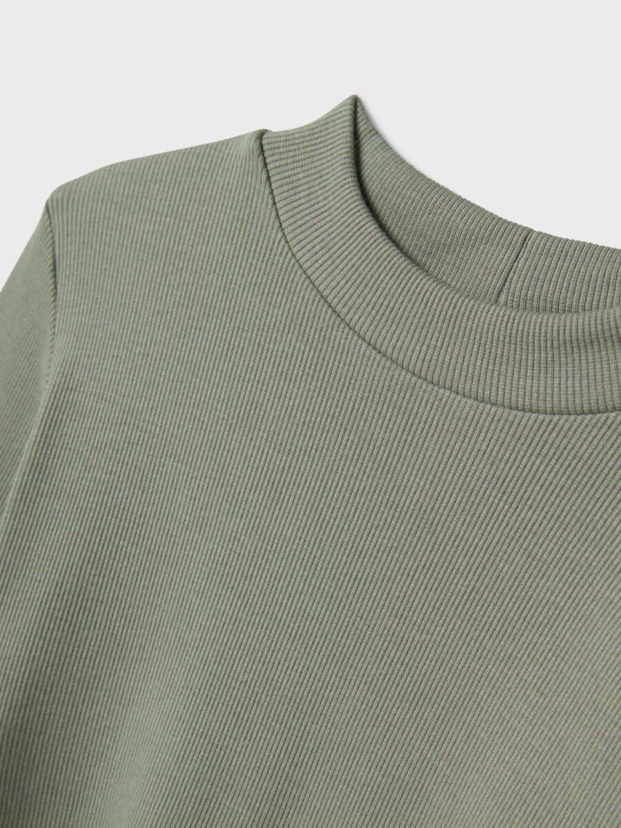 SLIM FIT TOP MET LANGE MOUWEN