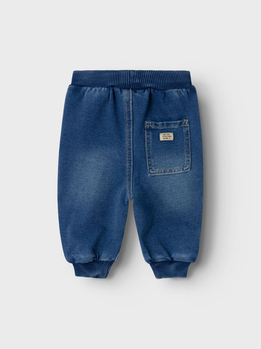 RONDE PASVORM JEANS