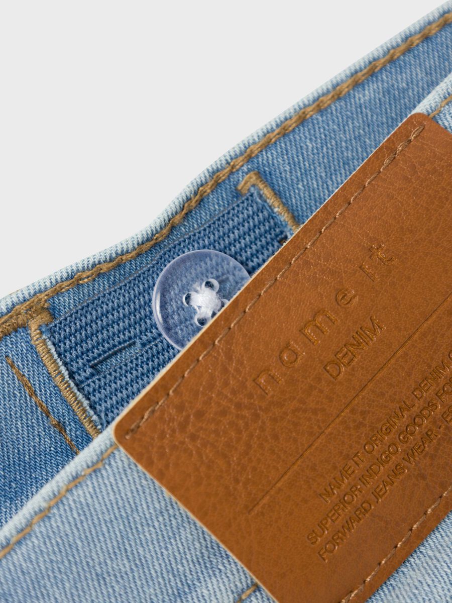 SLIM FIT DENIM SHORT