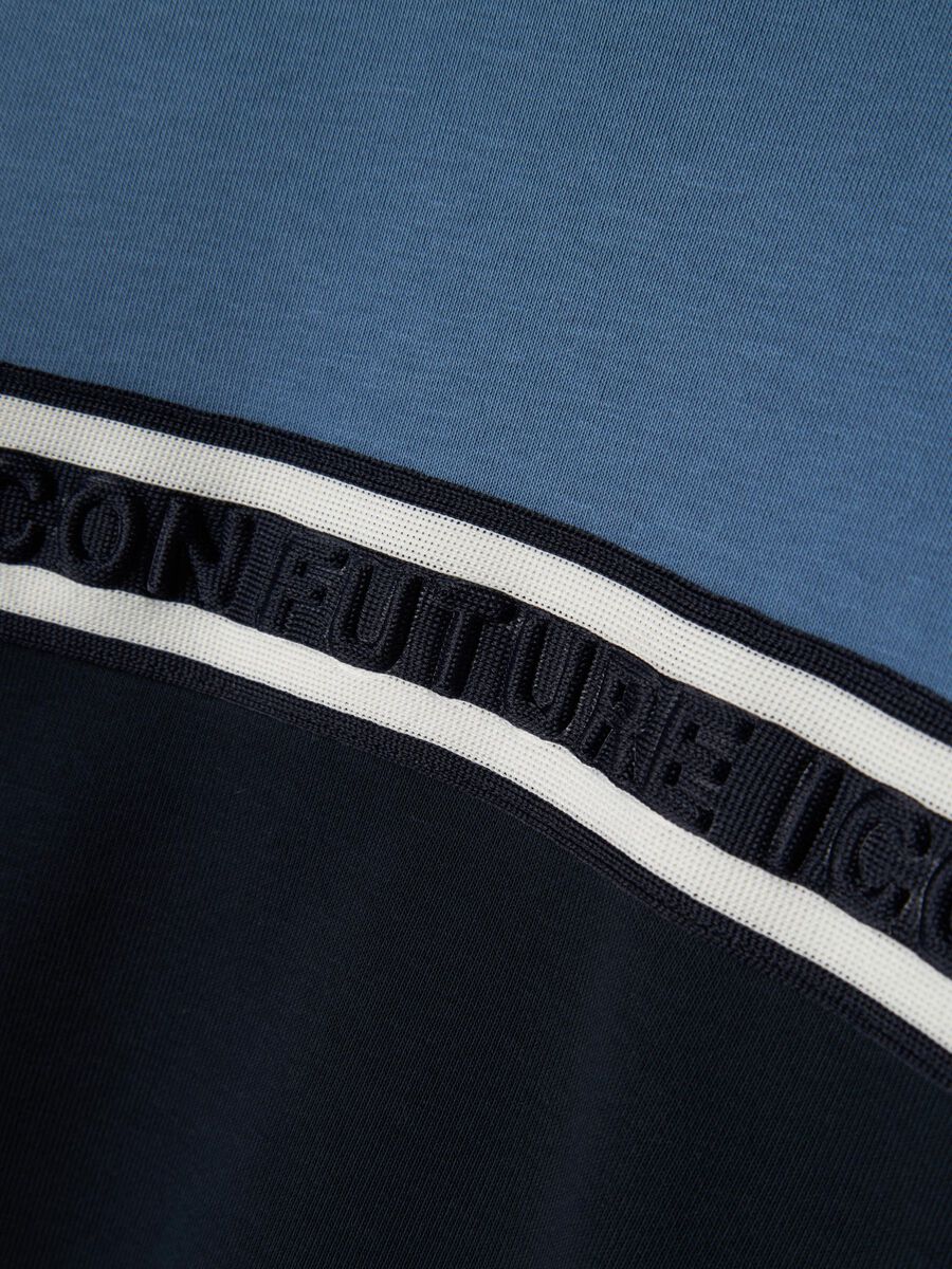 LOOSE FIT SWEATSHIRT