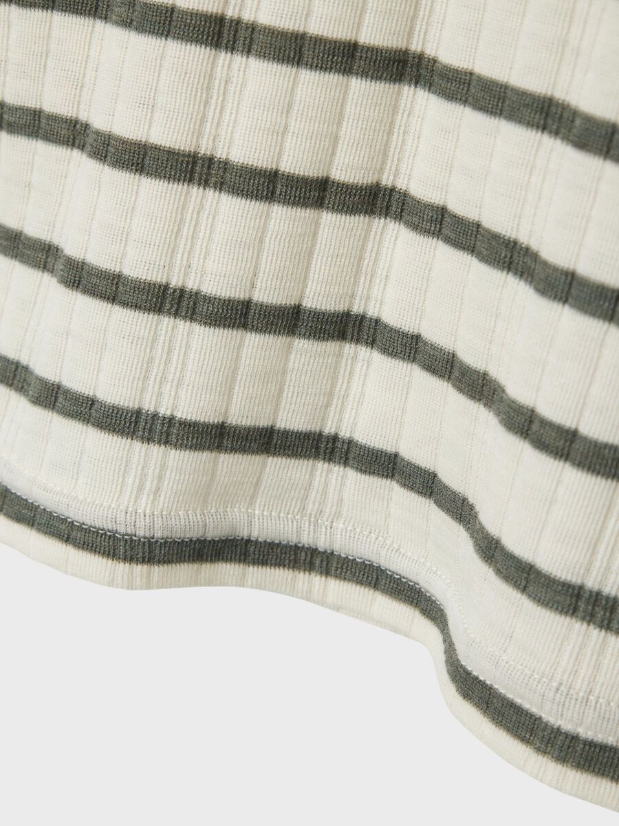 MERINO WOL TOP MET LANGE MOUWEN