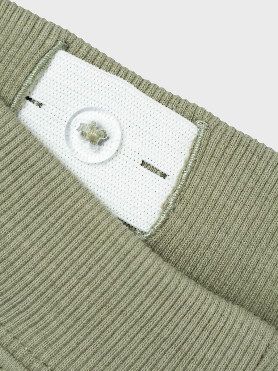 HOW TO TRAIN YOUR DRAGON SWEATSHORT