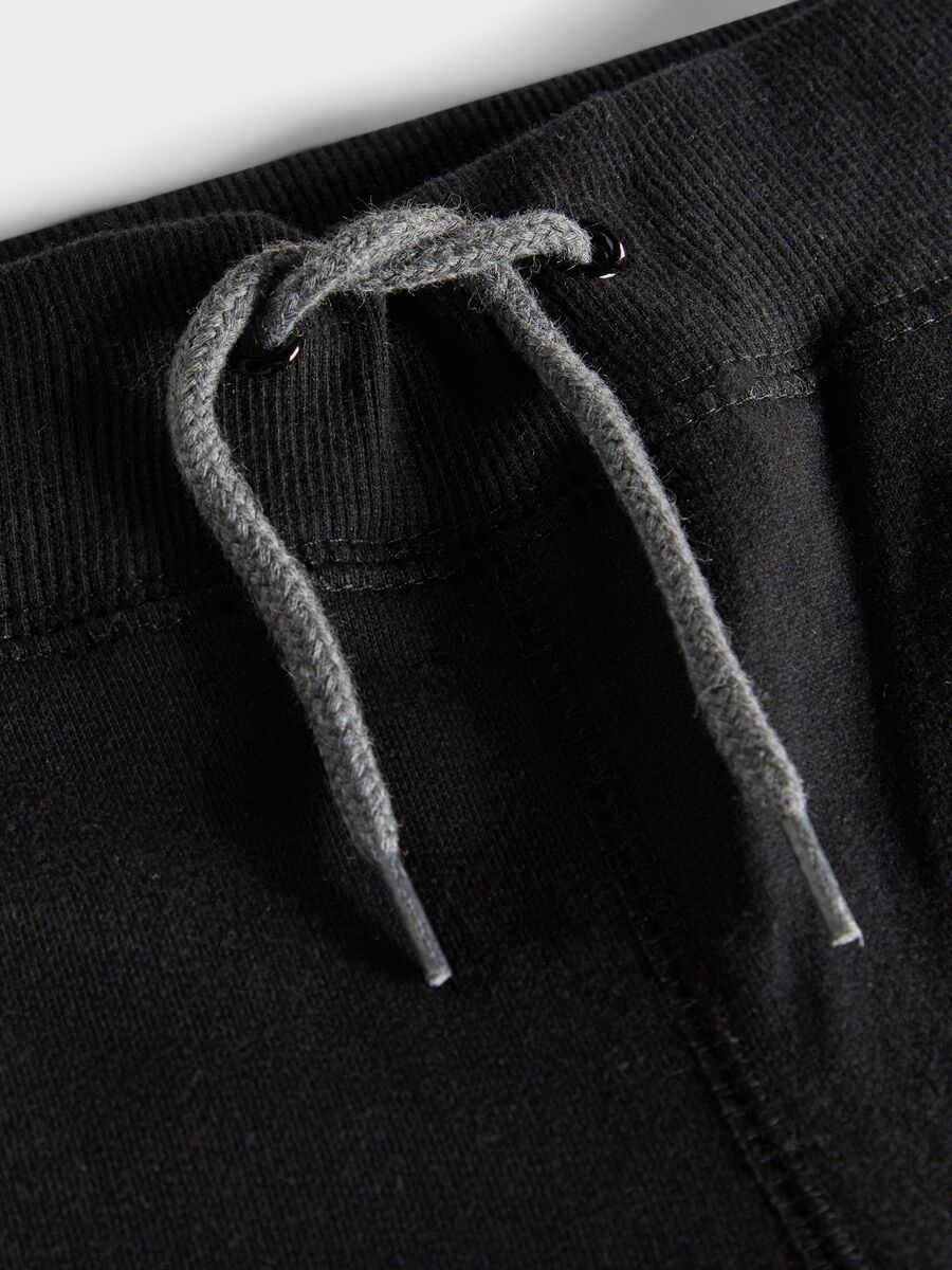 GEBORSTELDE SWEATBROEK