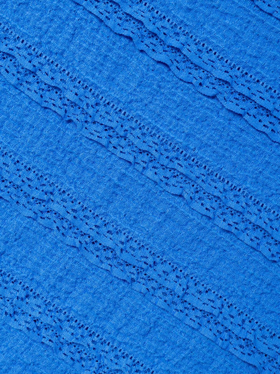 KORTE TOP MET BANDJES