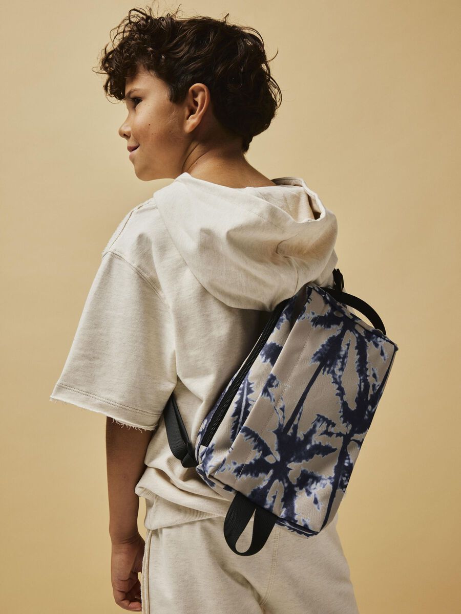 LOOSE FIT SWEATSHIRT