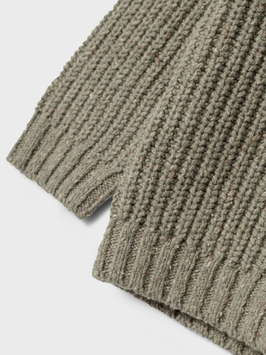 LANGE MOUWEN GEBREIDE TRUI