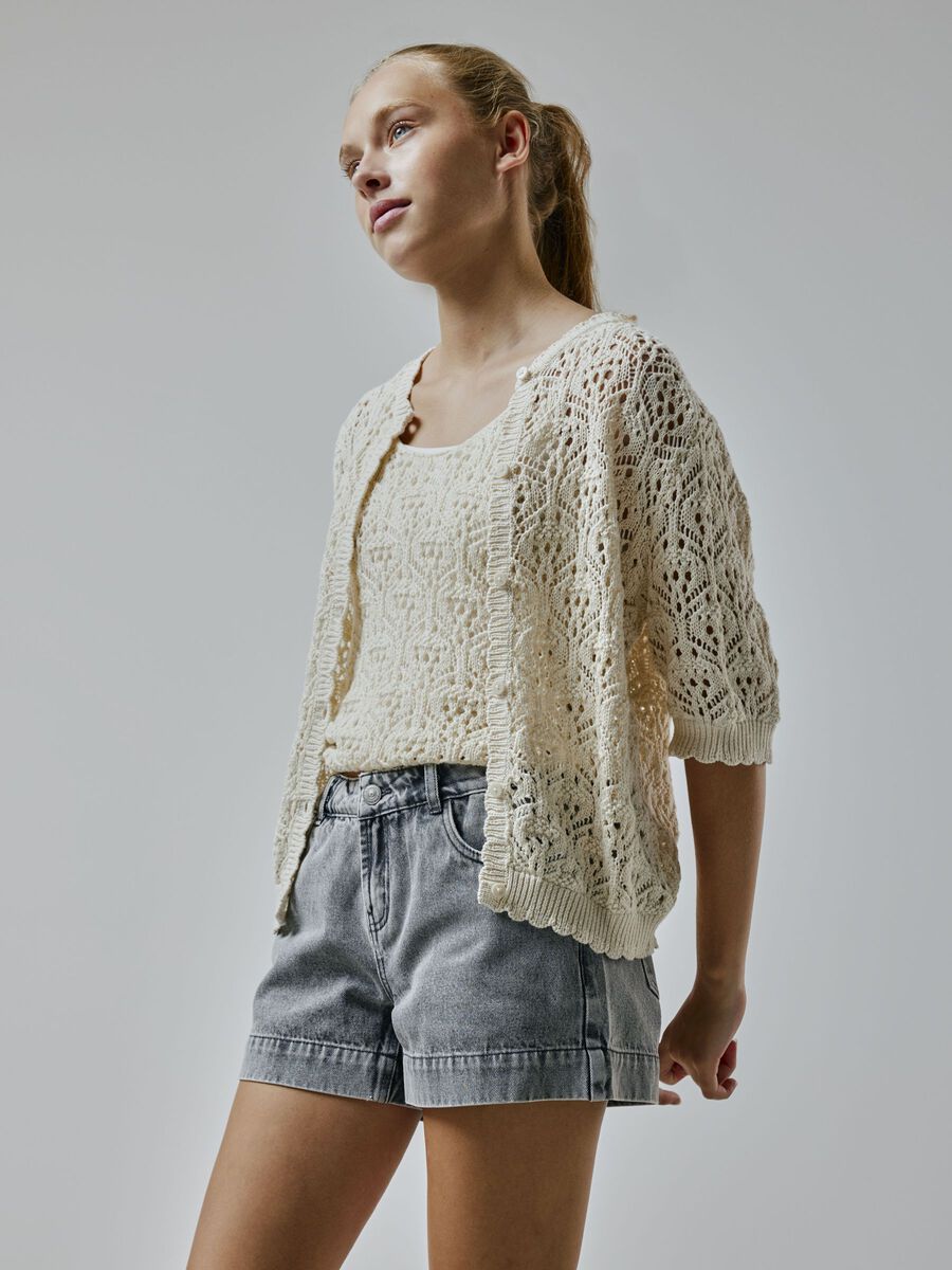 CROCHET TOP MET BANDJES