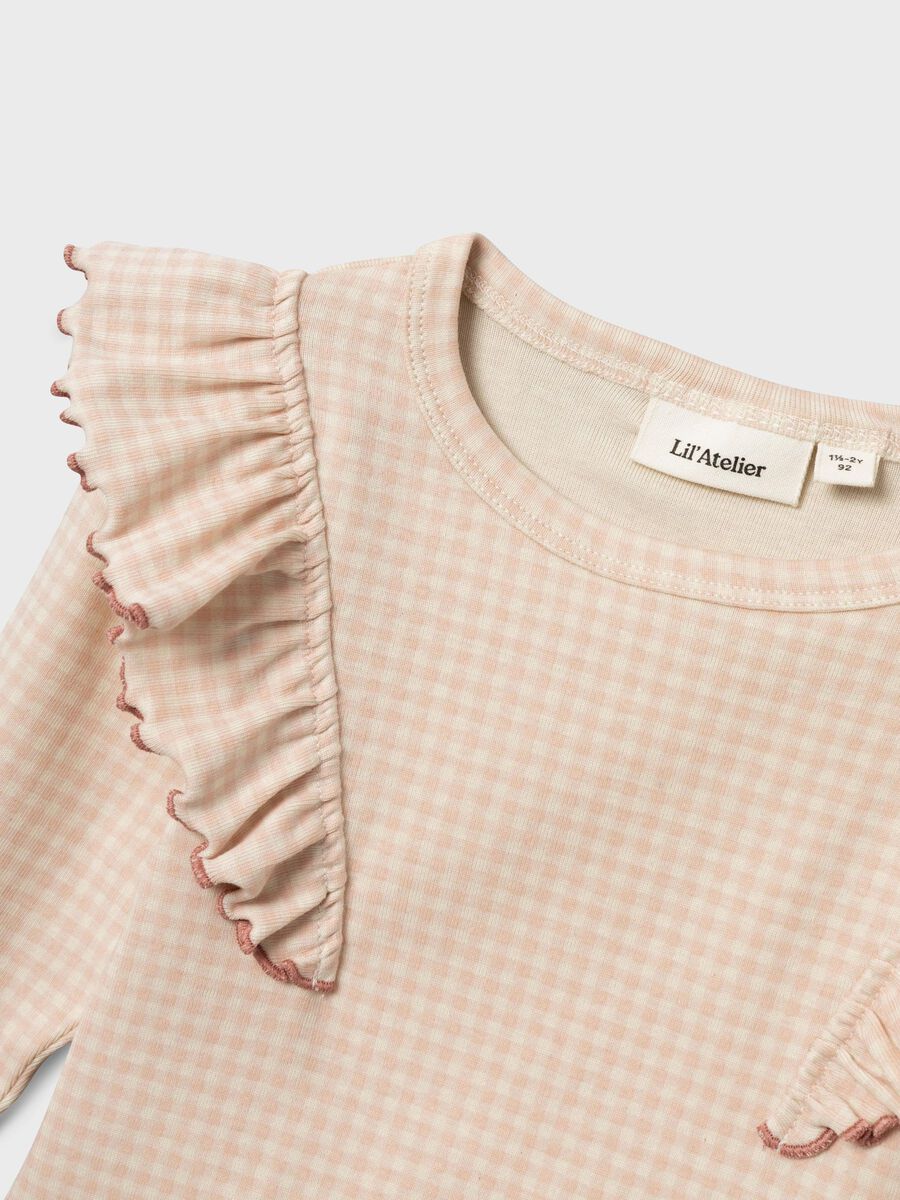 - SLIM TOP MET LANGE MOUWEN