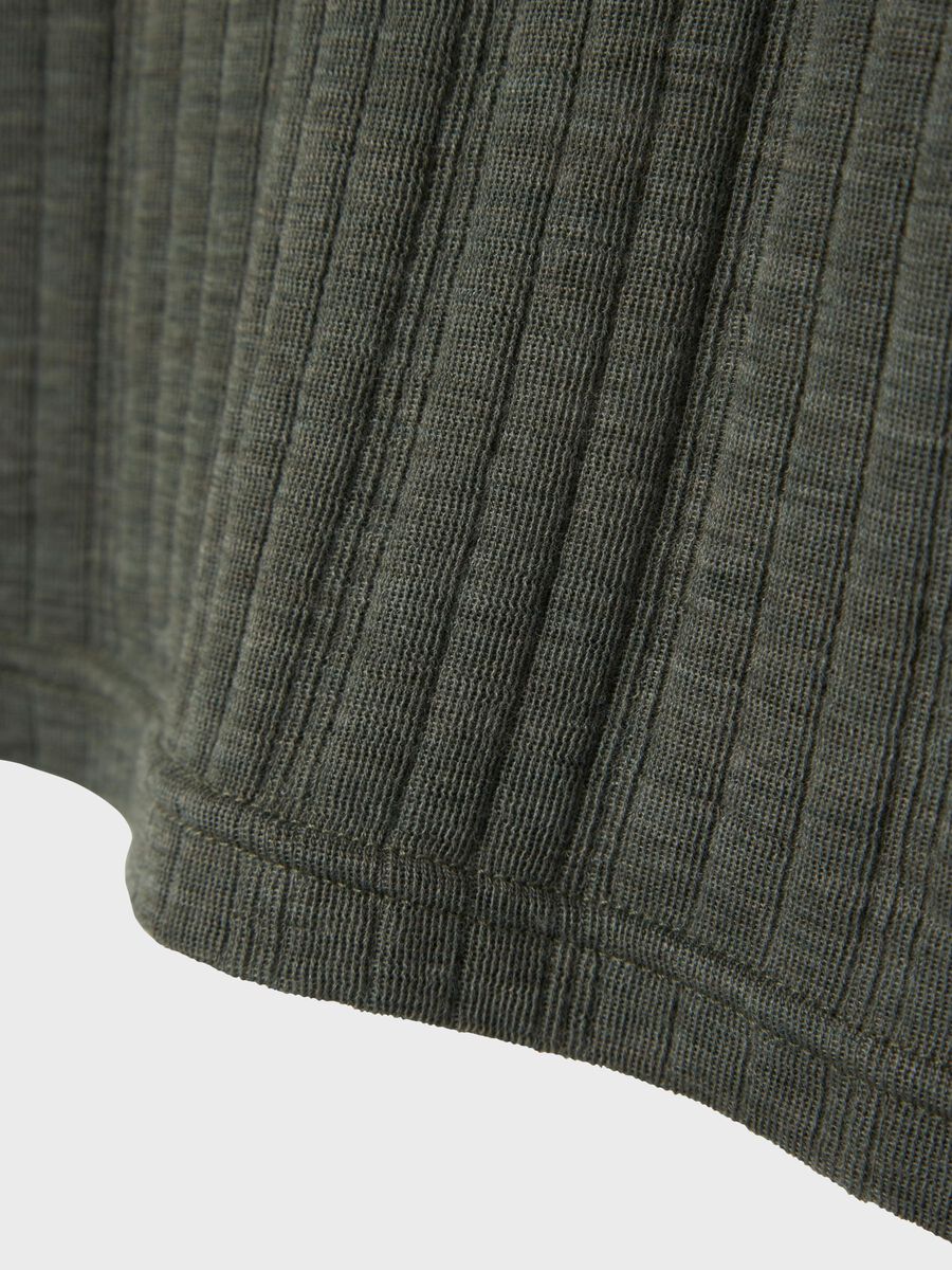 MERINO WOL TOP MET LANGE MOUWEN