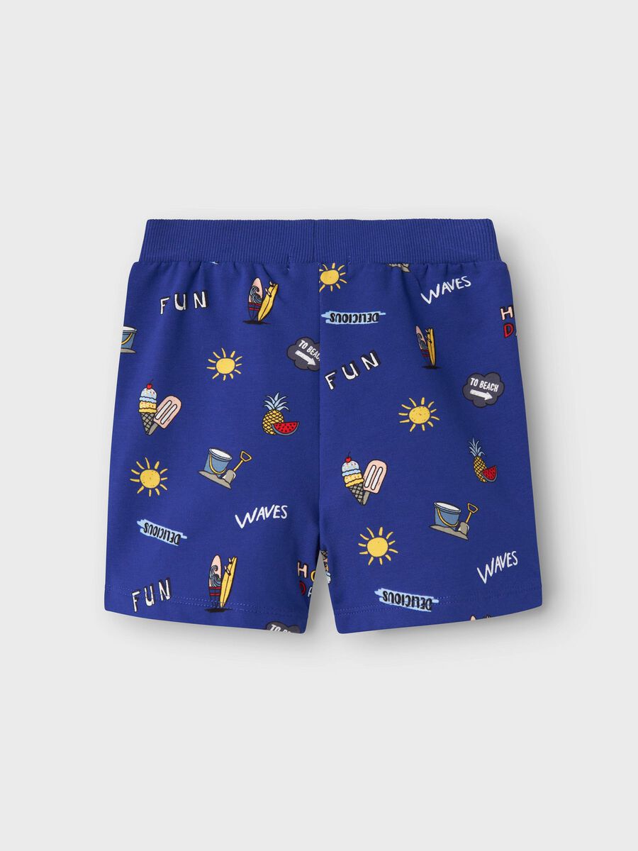 REGULAR FIT SHORTS