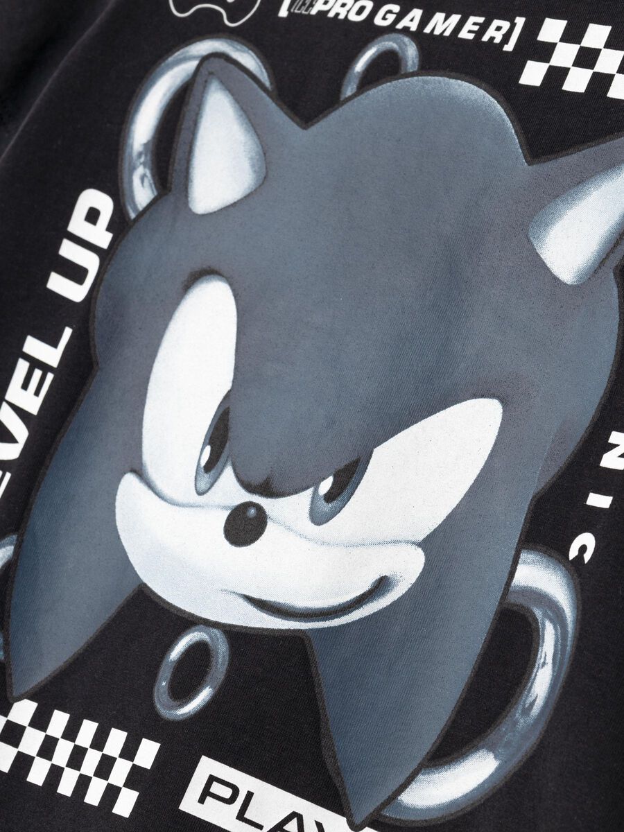 SONIC THE HEDGEHOG T-SHIRT