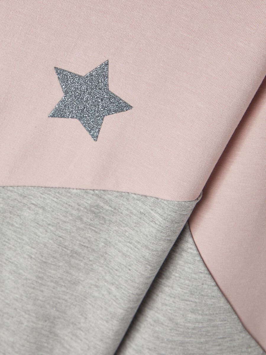 BLOKKLEUREN SWEATSHIRT