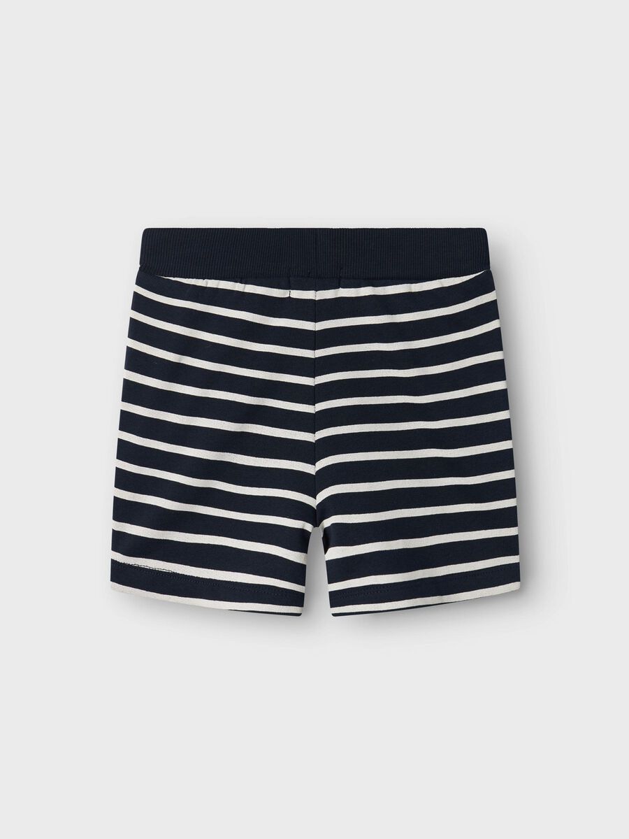 RELAXED FIT SWEATSHORT