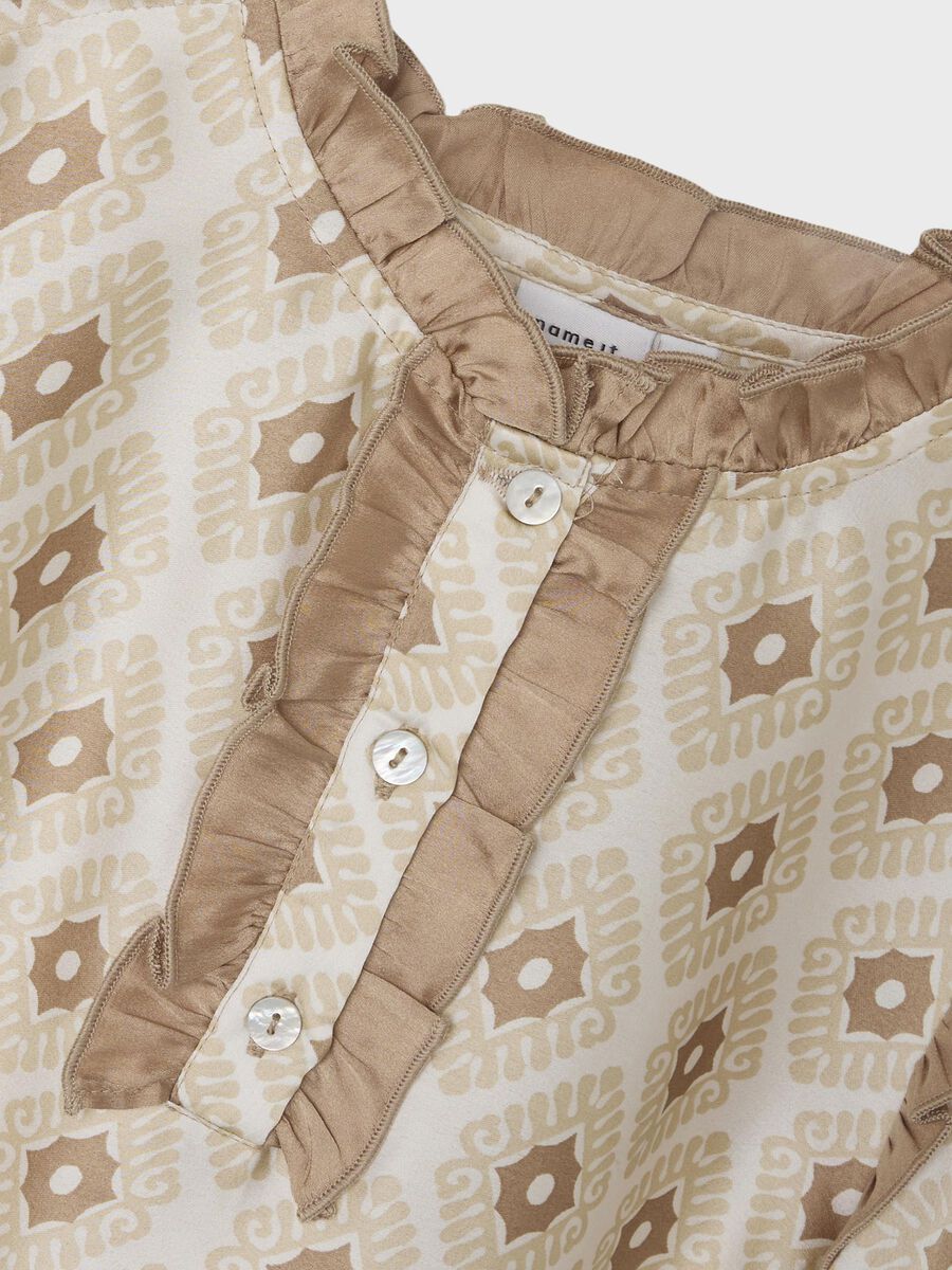 PRINT TOP MET KORTE MOUWEN