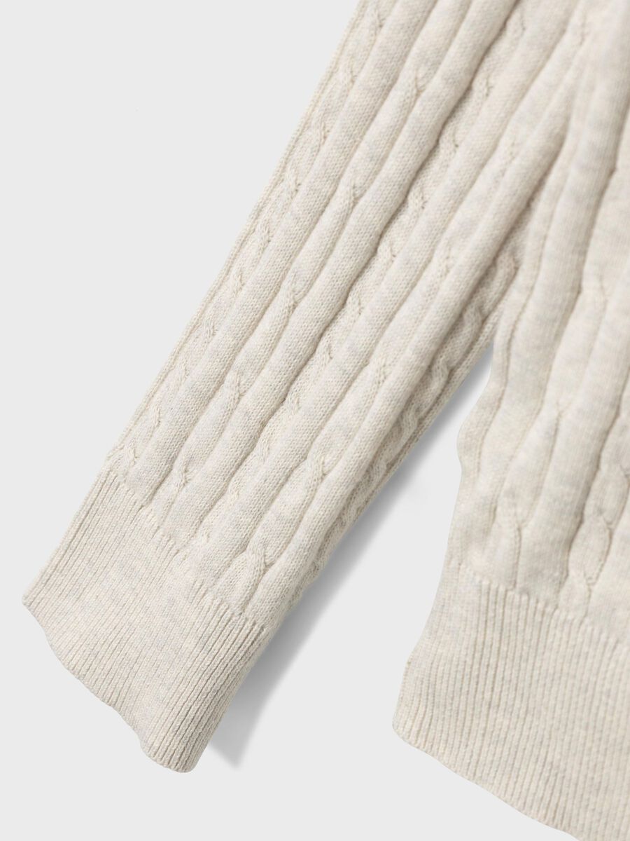 RELAXED FIT GEBREIDE TRUI