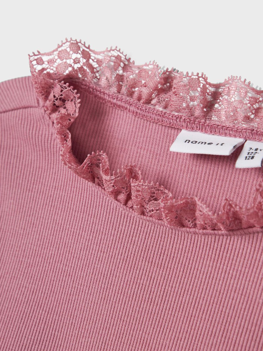 SLIM FIT TOP MET LANGE MOUWEN